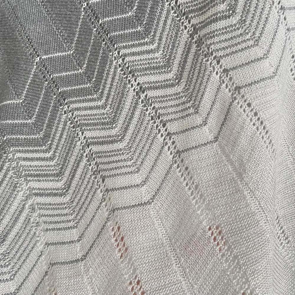 #16 White House Black Market Sparkly Silver-Gray Batwing Sleeve Handkerchief Top - Picture 7 of 9